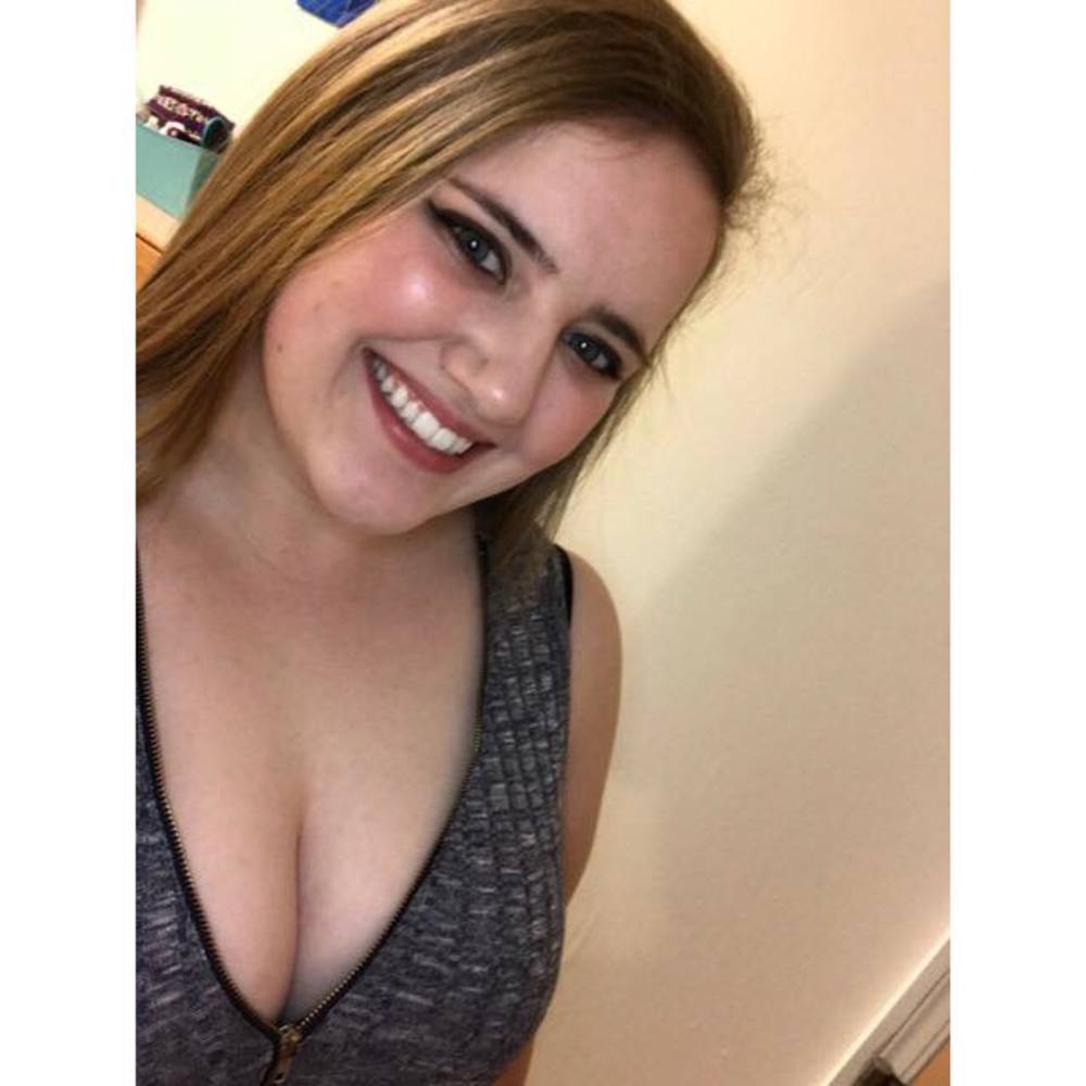 Meet your Posher, Stephanie